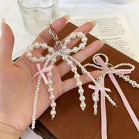 Perlen Schlüsselanhänger Schleife – Taschen-Charm mit Perlen & rosa Schleife Bild 3